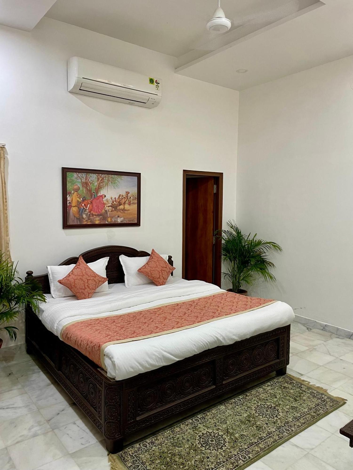 Karni Nivvas - Luxury Redefined Villa อุเดเปอร์ ภายนอก รูปภาพ
