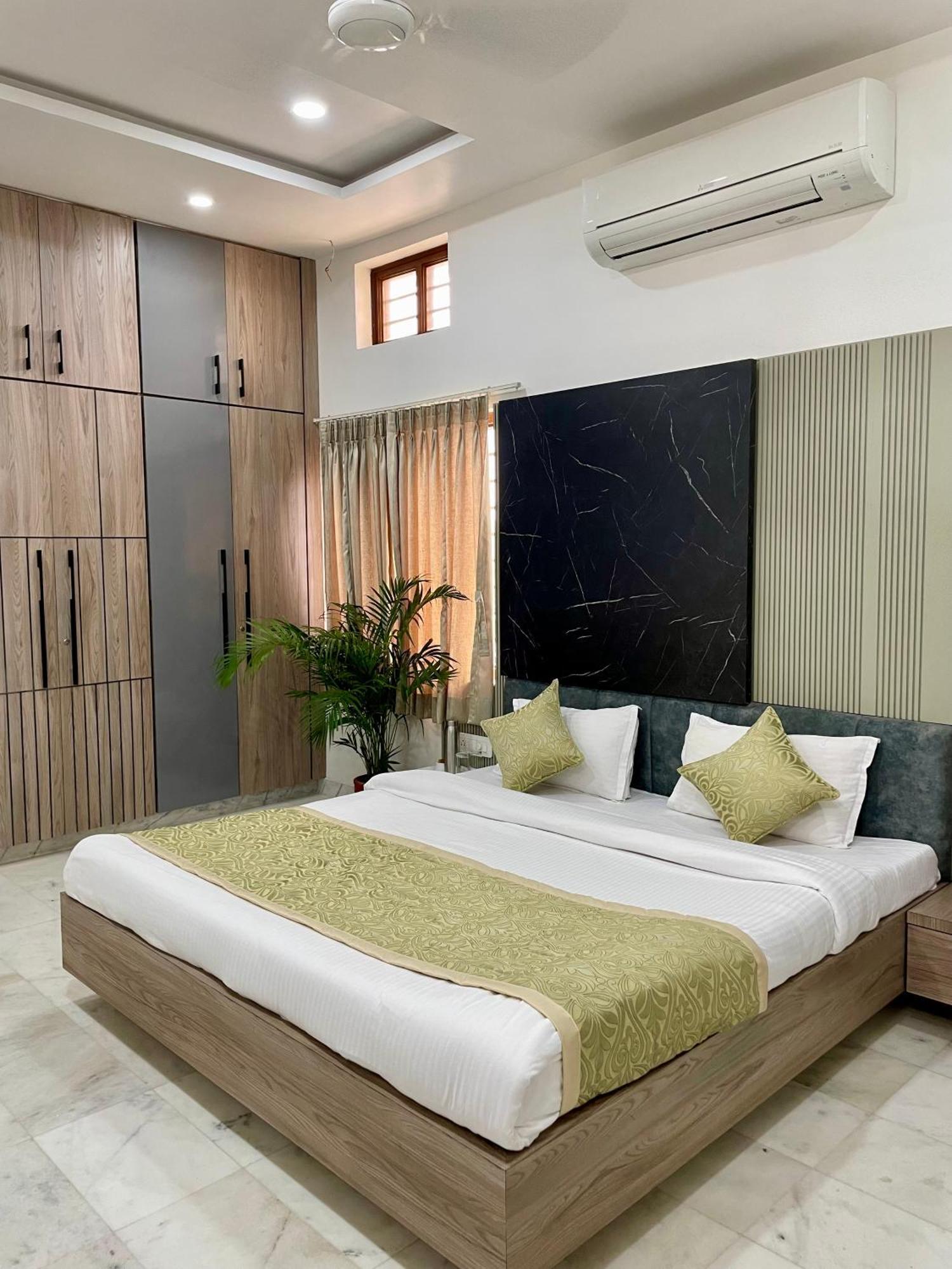 Karni Nivvas - Luxury Redefined Villa อุเดเปอร์ ภายนอก รูปภาพ